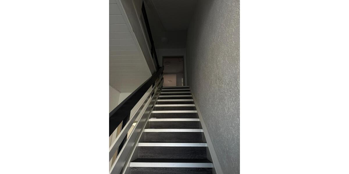 Etagenwohnung Lippstadt Overhagen - 1 Zimmer, 28 m&sup2;, 300&euro; | Angebot:25920019