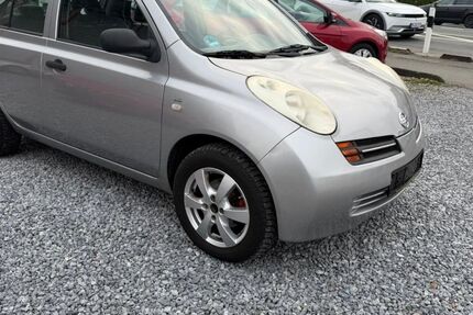 Nissan Micra 129.000 km 2.299 &euro; Paderborn 33100