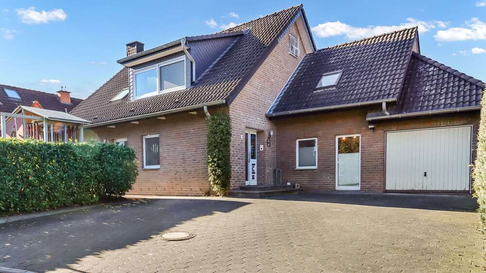 Einfamilienhaus Delbrück - 7 Zimmer, 142 m&sup2;, 435.000&euro; | Angebot:26127464