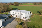 Einfamilienhaus Ennigerloh Ostenfelde - 7 Zimmer, 320 m&sup2;, 465.000&euro; | Angebot:25684226