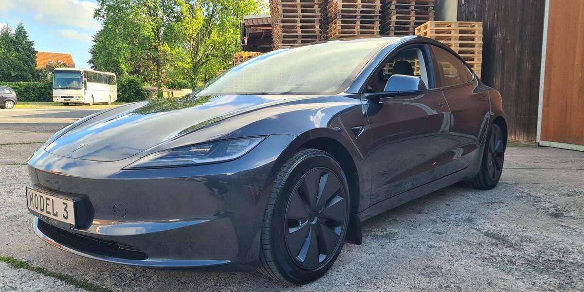 Tesla Model 3 19.800 km 48.980 &euro; Herzebrock-Clarholz 33442