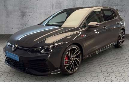 VW Golf 61.950 km 32.850 &euro; Paderborn 33100