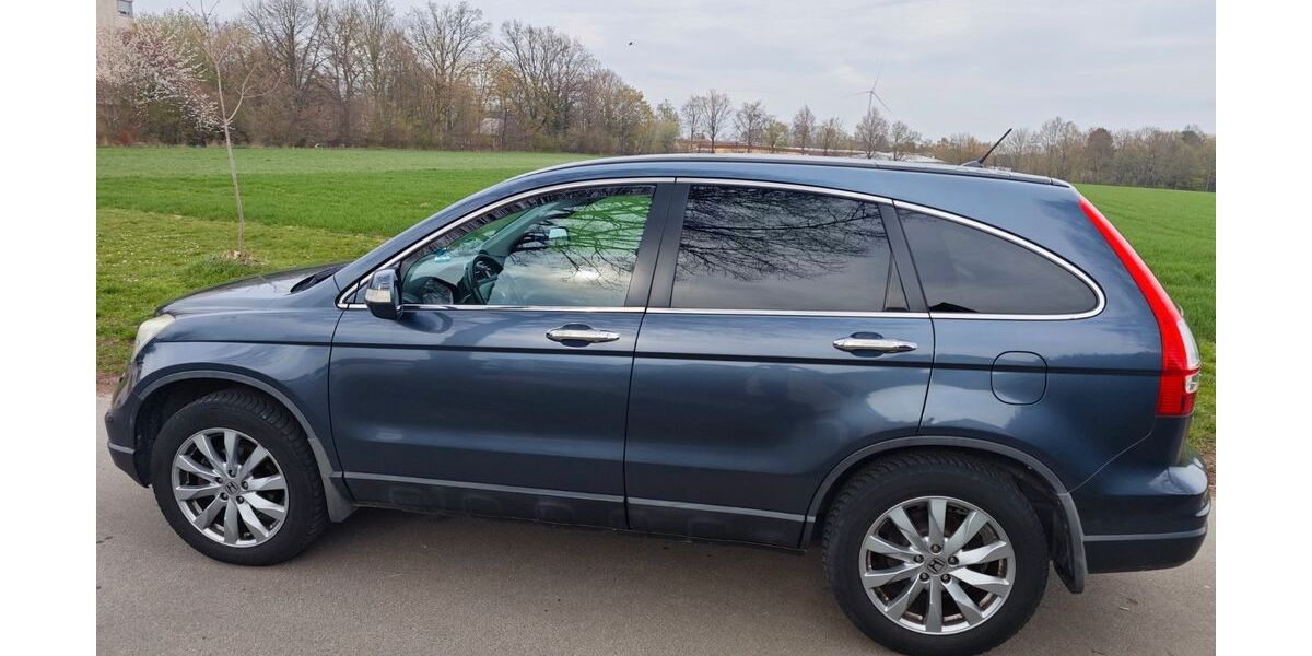 Honda CR-V 104.000 km 10.500 &euro; Soest 59494