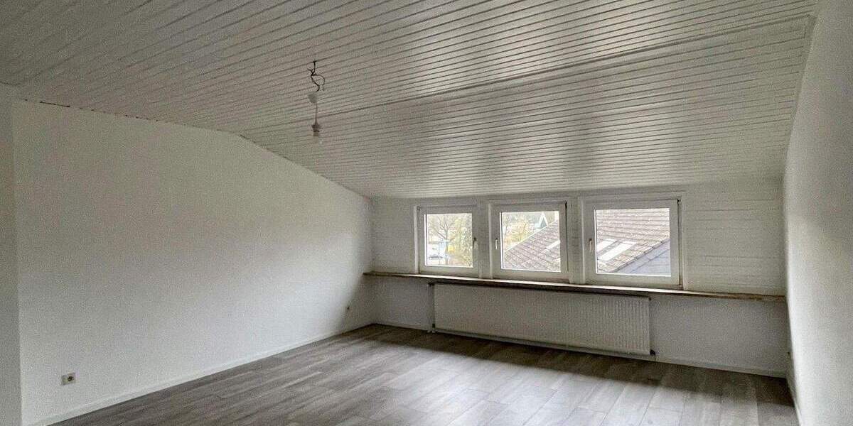 Etagenwohnung Paderborn OT Schloß Neuhaus Schloß Neuhaus - 3 Zimmer, 76 m&sup2;, 650&euro; | Angebot:25724174