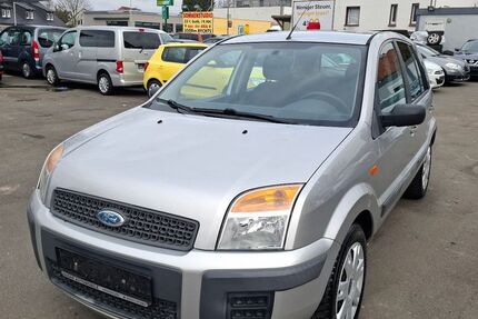 Ford Fusion 113.000 km 2.350 &euro; Paderborn 33100