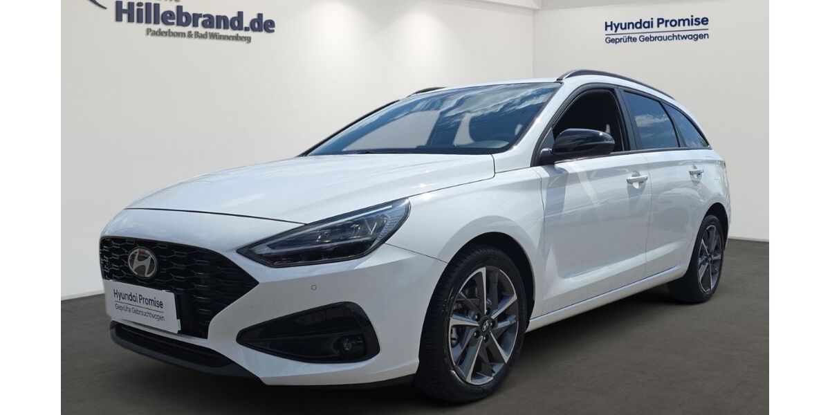 Hyundai i30 11.900 km 21.990 &euro; Paderborn 33106
