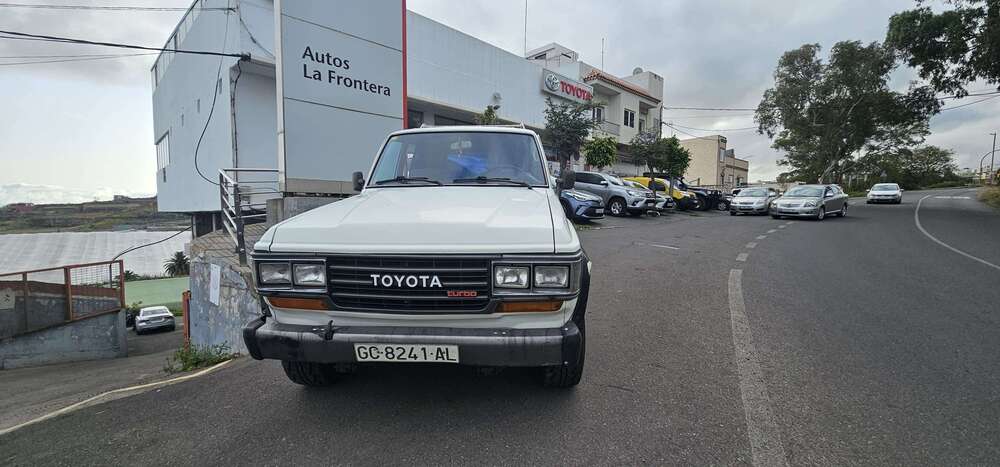 Toyota Land Cruiser 422.280 km 21.500 &euro; Soest 59494