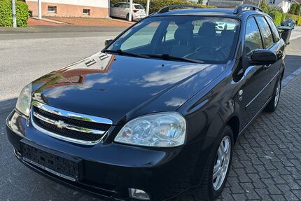 Chevrolet Nubira 113.000 km 2.299 &euro; Paderborn 33100