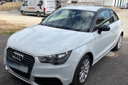 Audi A1 124.968 km 8.200 &euro; Büren 33142