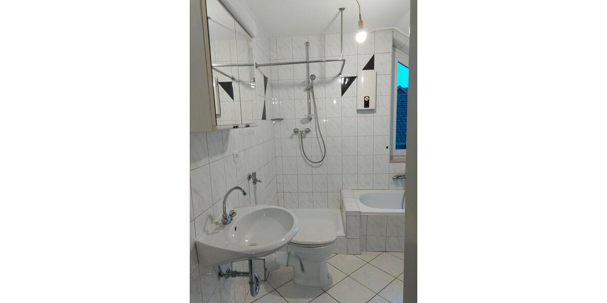 Dachgeschoßwohnung Paderborn Elsen - 3 Zimmer, 78 m&sup2;, 522&euro; | Angebot:26611632