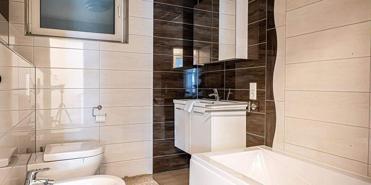 Mehrfamilienhaus, Wohnhaus Bad Wünnenberg Haaren - 4 Zimmer, 138 m&sup2;, 439.000&euro; | Angebot:25821887