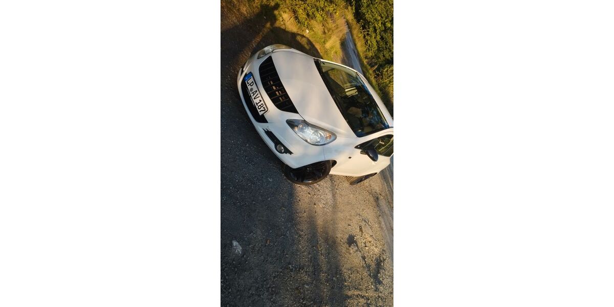 Opel Corsa 128.395 km 4.000 &euro; Warstein 59581