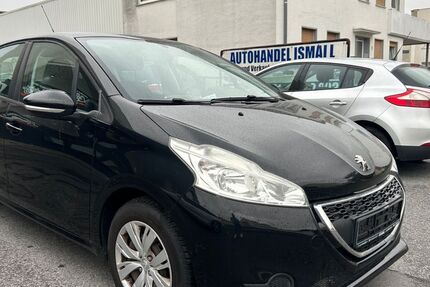 Peugeot 208 53.000 km 5.499 &euro; Soest 59494