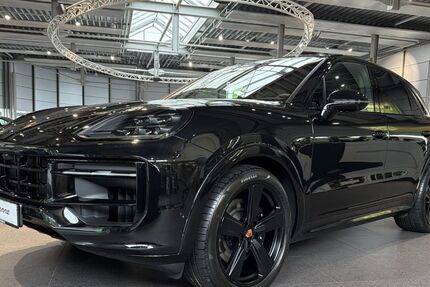 Porsche Cayenne 6.950 km 143.890 &euro; Paderborn 33100