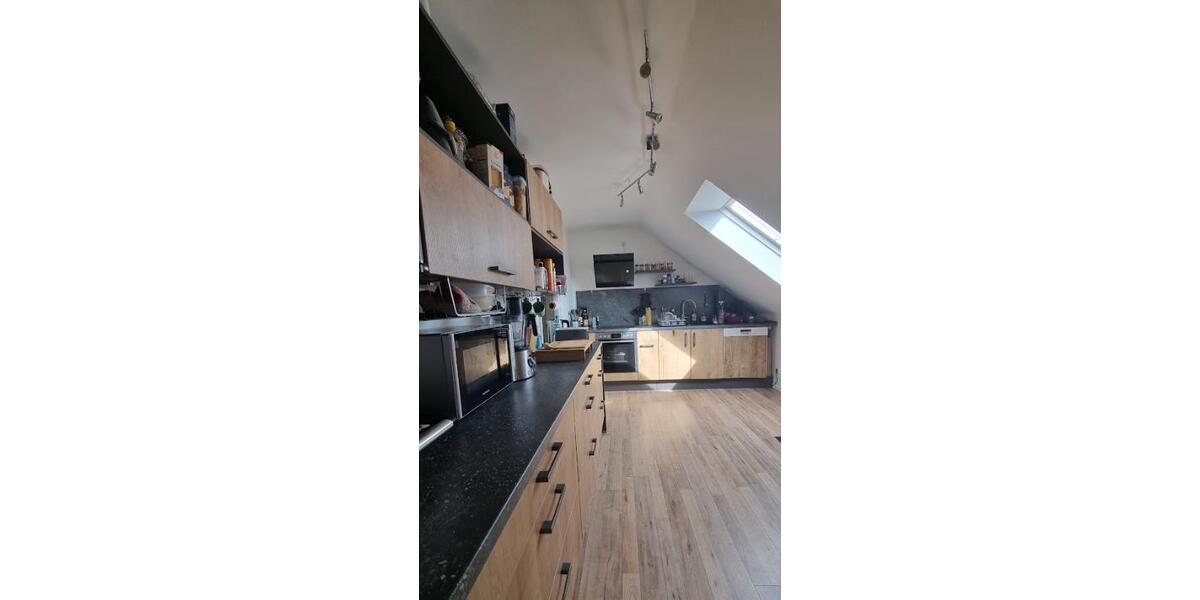 Dachgeschoßwohnung Lippstadt Garfeln - 3 Zimmer, 95 m&sup2;, 869&euro; | Angebot:25395287