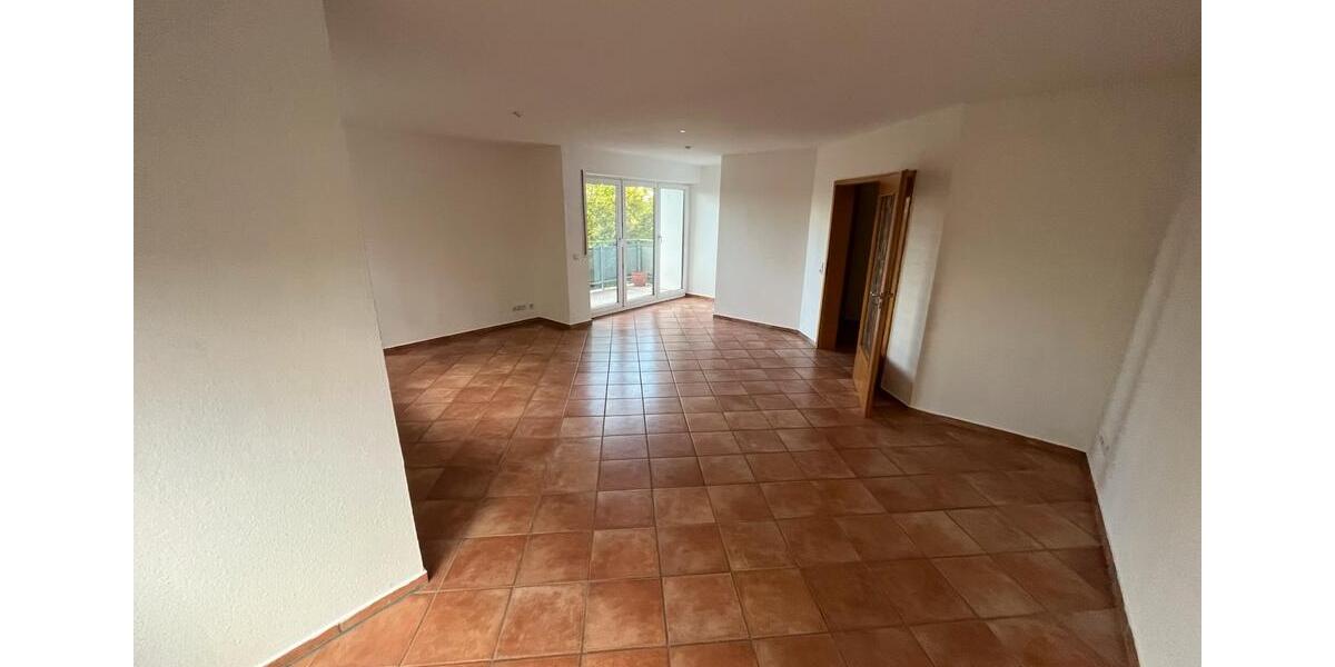 Etagenwohnung Lippstadt Overhagen - 3 Zimmer, 89 m&sup2;, 750&euro; | Angebot:25979594