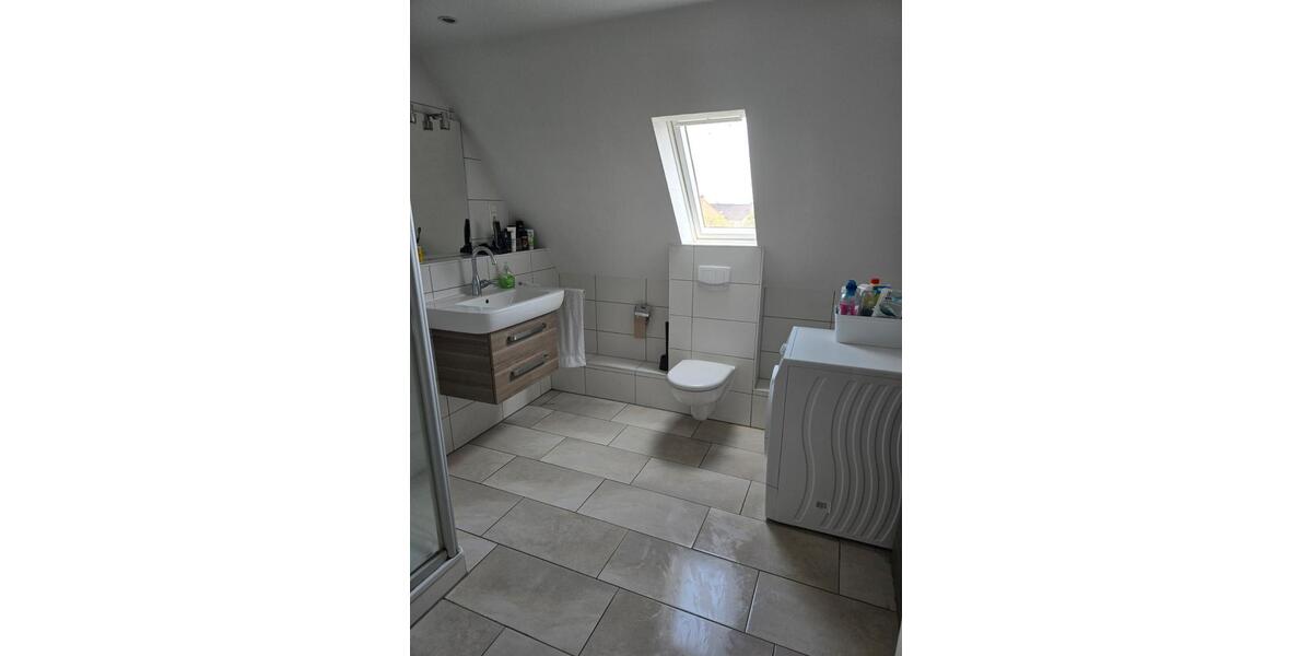 Dachgeschoßwohnung Paderborn Univiertel - 2.5 Zimmer, 60 m&sup2;, 660&euro; | Angebot:26688494