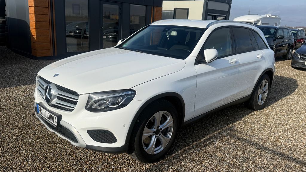 Mercedes-Benz GLC 220 230.000 km 17.990 &euro; Paderborn 33106