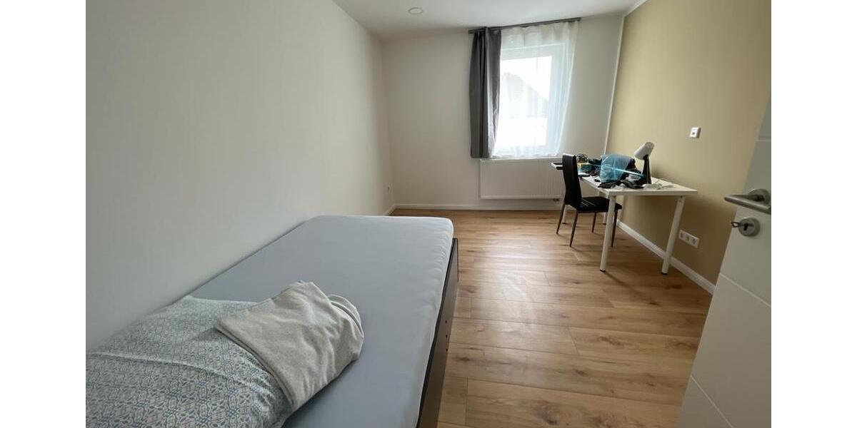 Etagenwohnung Paderborn Univiertel - 4 Zimmer, 82 m&sup2;, 250.000&euro; | Angebot:27030897