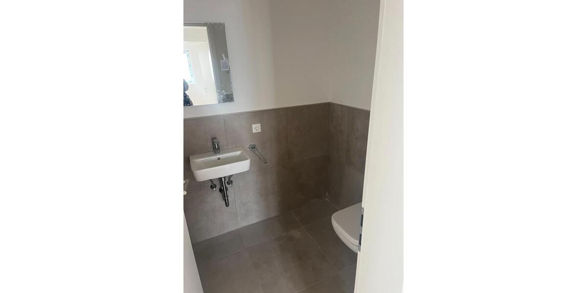 Erdgeschoßwohnung Verl - 5 Zimmer, 127 m&sup2;, 1.580&euro; | Angebot:26676641