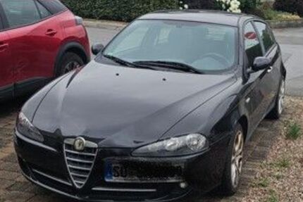 Alfa Romeo 147 134.000 km 700 &euro; Warstein 59581
