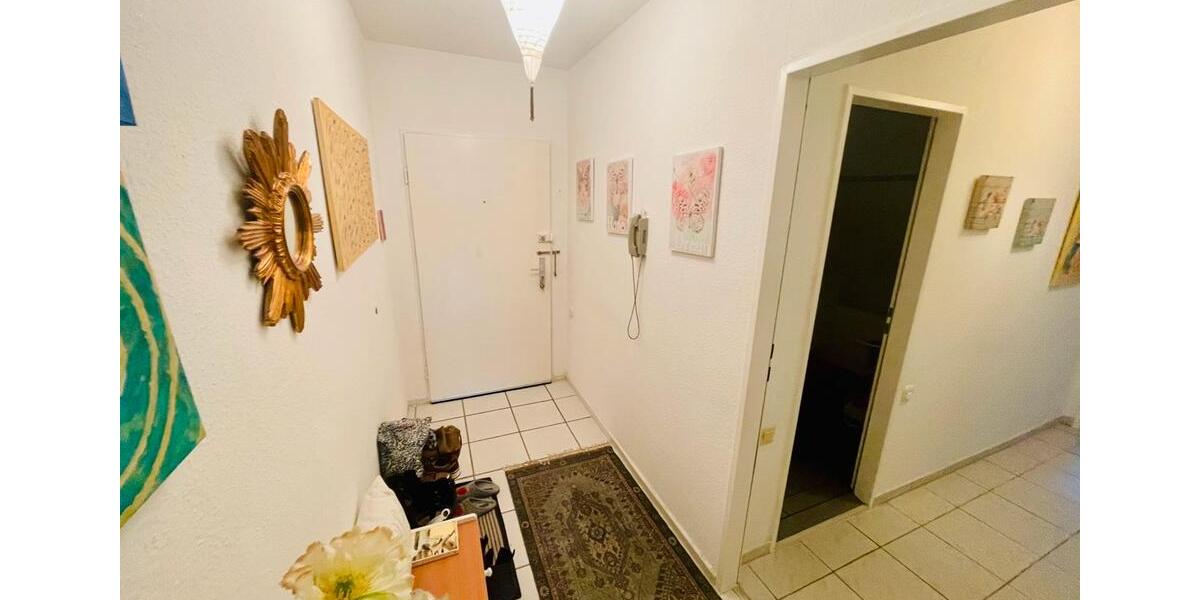 Erdgeschoßwohnung Bad Sassendorf - 3 Zimmer, 120 m&sup2;, 750&euro; | Angebot:24872641