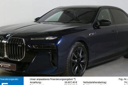 BMW i7 42.700 km 89.240 &euro; Paderborn 33100