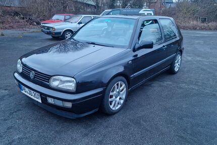 VW Golf 440.000 km 4.000 &euro; Salzkotten 33154