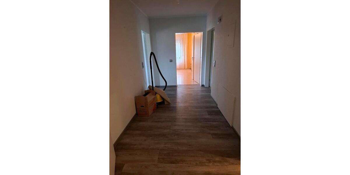 Erdgeschoßwohnung Lippstadt Bad Waldliesborn - 5 Zimmer, 136 m&sup2;, 348.000&euro; | Angebot:23371954