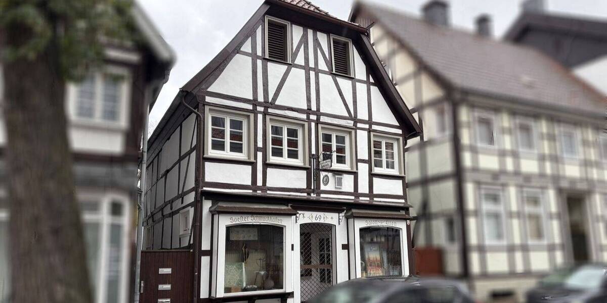 Einfamilienhaus Soest - 7 Zimmer, 215 m&sup2;, 399.000&euro; | Angebot:25685722