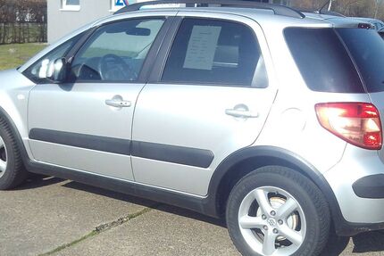 Suzuki SX4 119.780 km 3.870 &euro; Lippstadt-Lipperbruch 59558