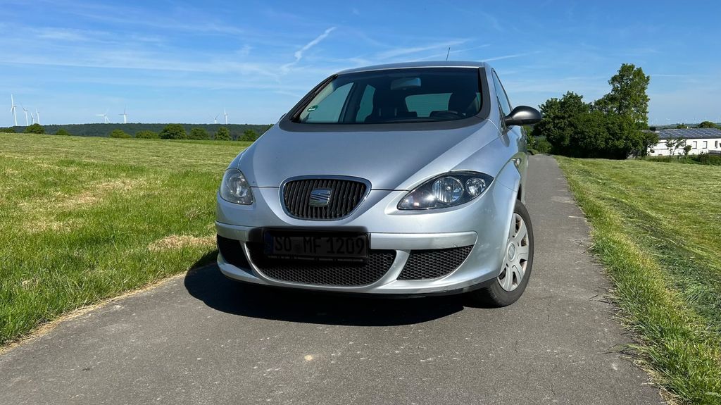 Seat Altea 108.480 km 2.250 &euro; Warstein 59581