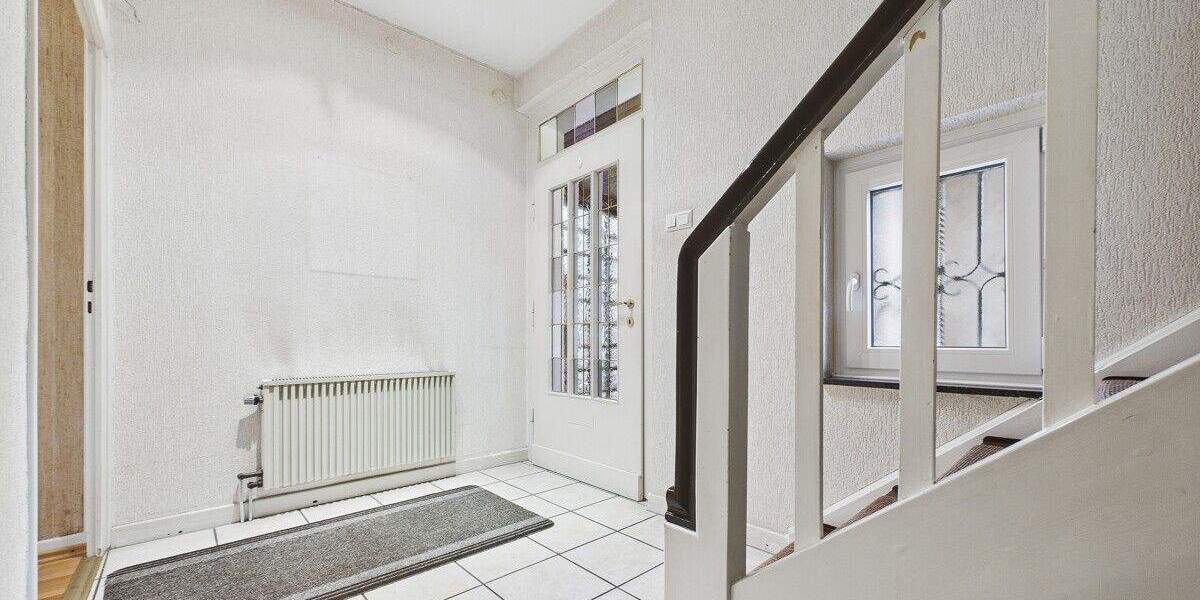 Einfamilienhaus Warstein - 8 Zimmer, 137 m&sup2;, 169.710&euro; | Angebot:25684273