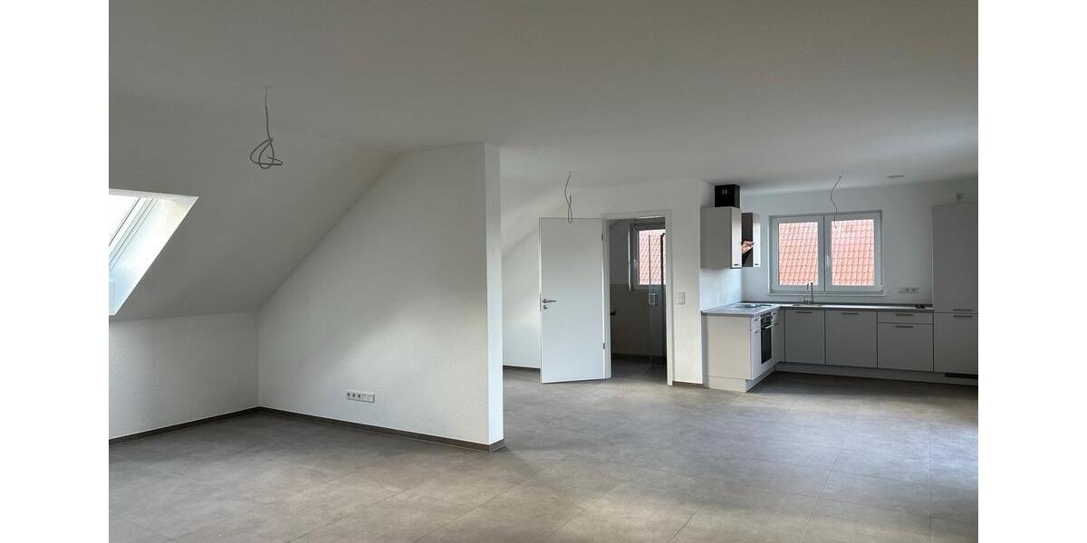 Dachgeschoßwohnung Borchen - 2.5 Zimmer, 89 m&sup2;, 1.150&euro; | Angebot:26311854