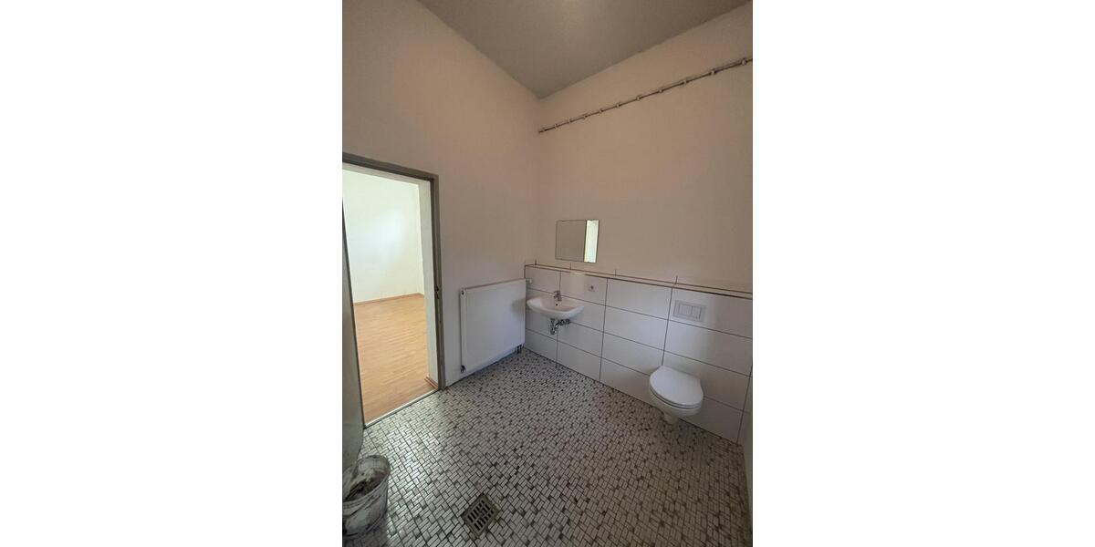 Gewerbeobjekt Erwitte - 1.500&euro; | Angebot:26628960