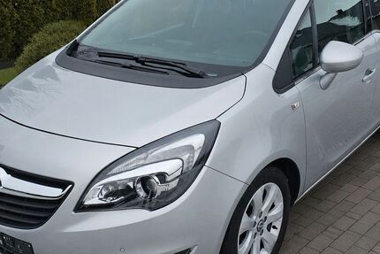 Opel Meriva 88.900 km 8.960 &euro; Bad-Sassendorf 59505
