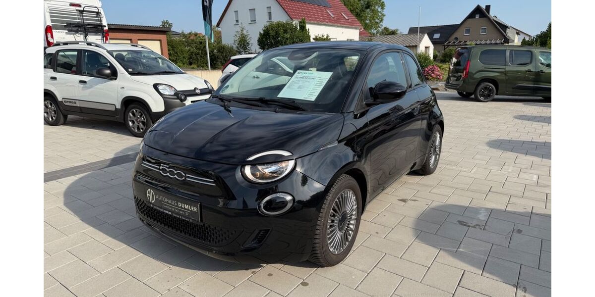Fiat 500e 15.503 km 22.990 &euro; Büren-Steinhausen 33142