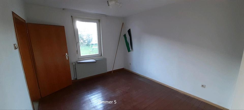 Einfamilienhaus Geseke - 10 Zimmer, 180 m&sup2;, 199.000&euro; | Angebot:26048677