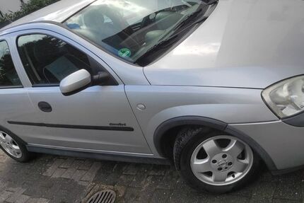 Opel Corsa 233.430 km 1.100 &euro; Rheda-Wiedenbrück 33378