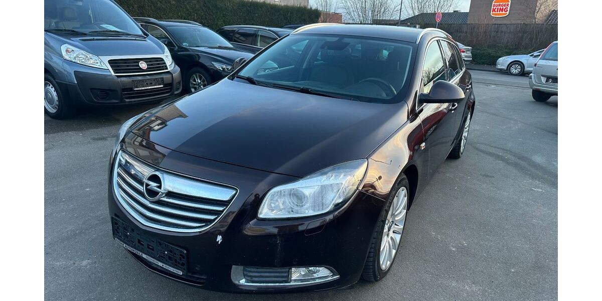 Opel Insignia 189.000 km 4.999 &euro; Paderborn 33100
