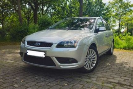 Ford Focus 133.000 km 4.350 &euro; Erwitte 59597