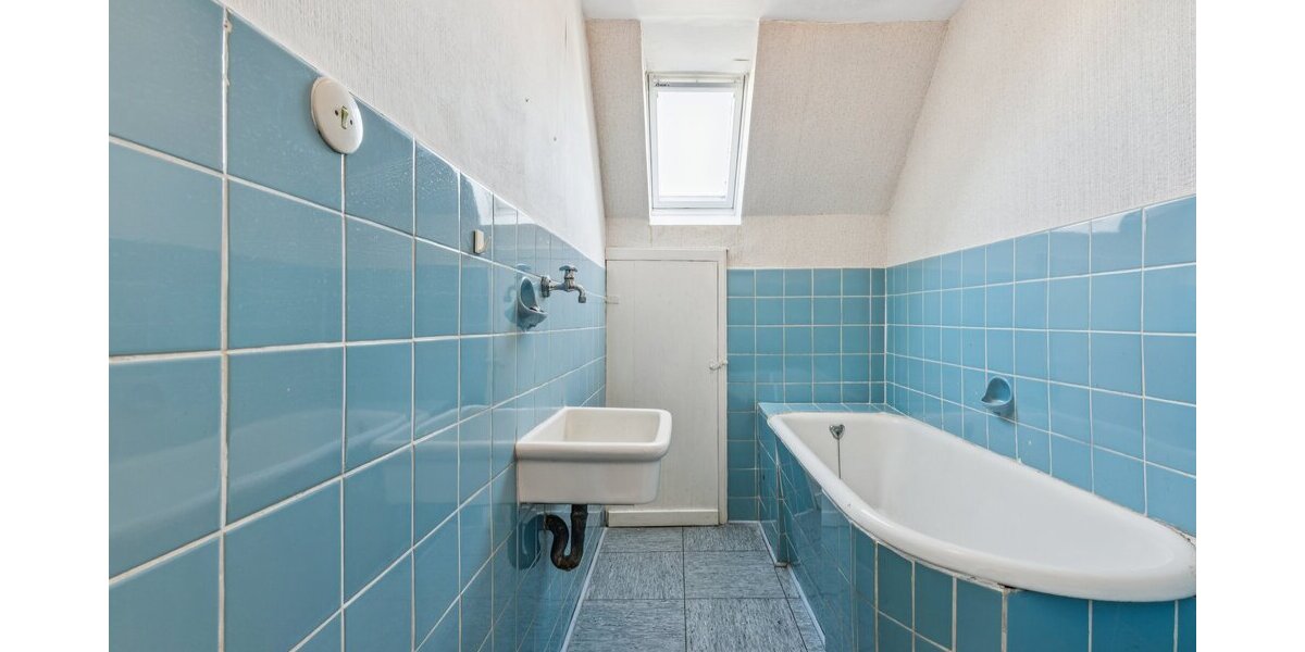 Zweifamilienhaus mit Potenzial – ideal für Mehrgenerationenwohnen oder Kapitalanlage - Einfamilienhaus Warstein | Angebot:25857972