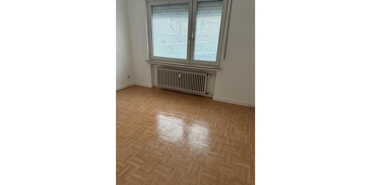 Erdgeschoßwohnung Büren - 3 Zimmer, 85 m&sup2;, 595&euro; | Angebot:25982709